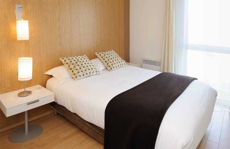 Residhome Carrieres La Defense Phòng bức ảnh